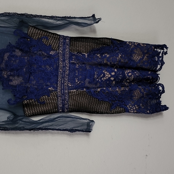 Lady ribbon lace dress - Picture 2 of 6